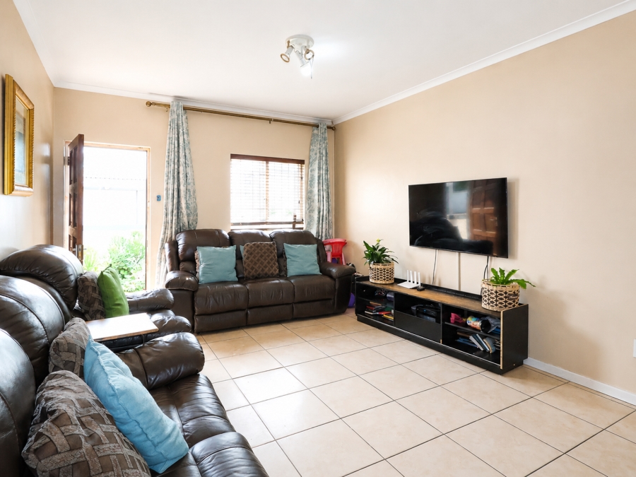 3 Bedroom Property for Sale in Parklands Western Cape